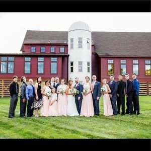 Meet your Posher, Ava